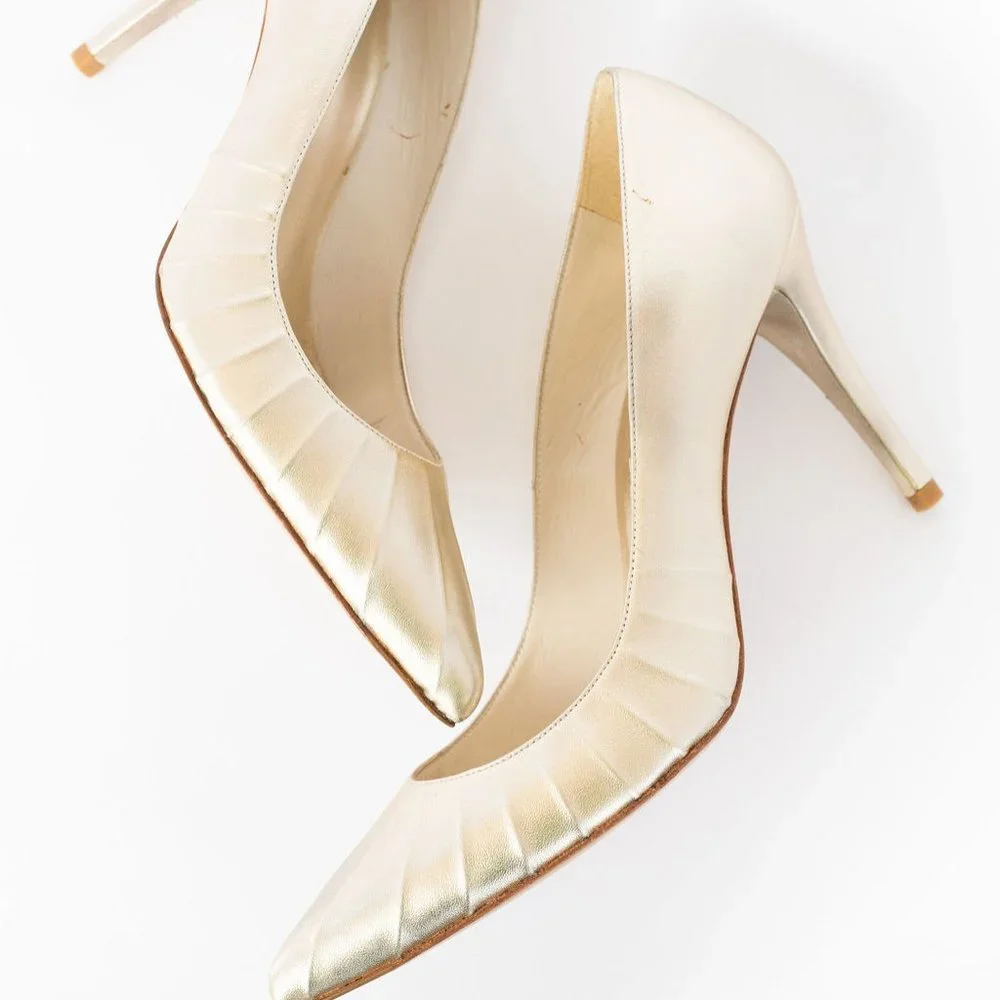 Stuart Weitzman Pumps- Size 9 - Picture 3 of 9